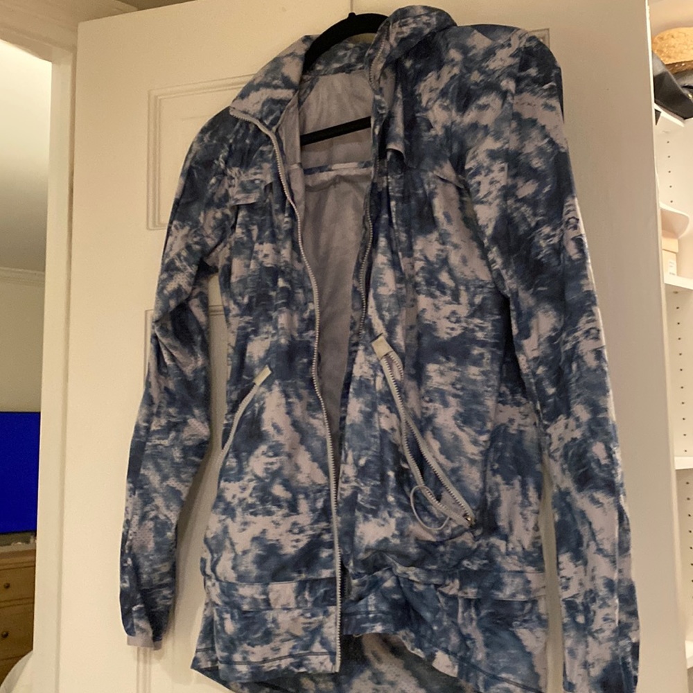 Lululemon pack it up jacket